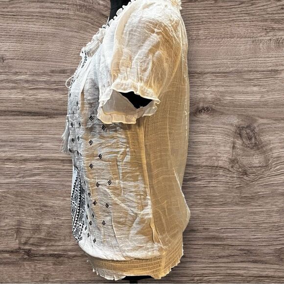 BCX Cream Smocked Tie Front Ruffled Blouse size M - Picture 4 of 12